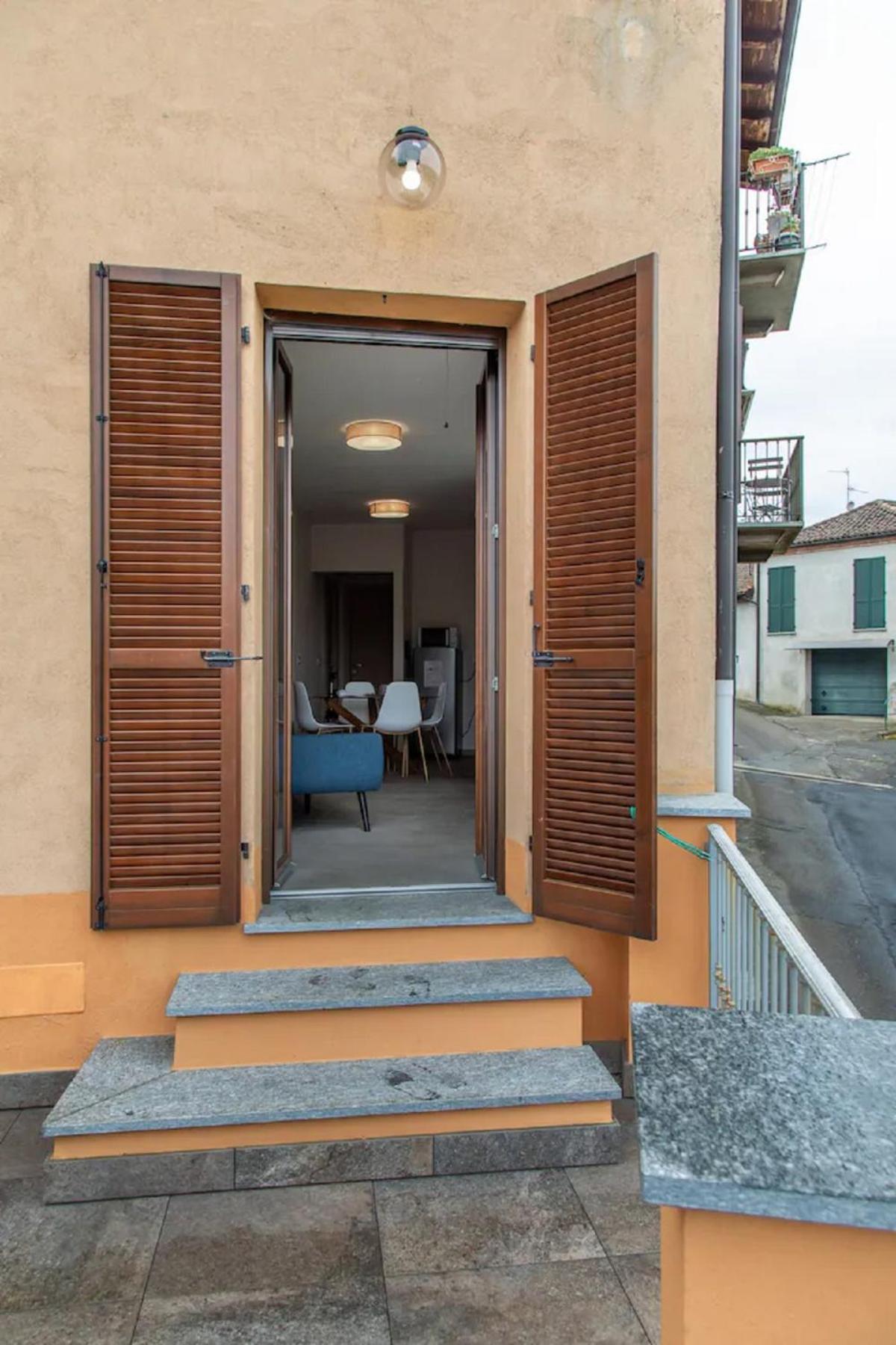 Vila Casa Graziella- La Terrazza Portacomaro Exteriér fotografie